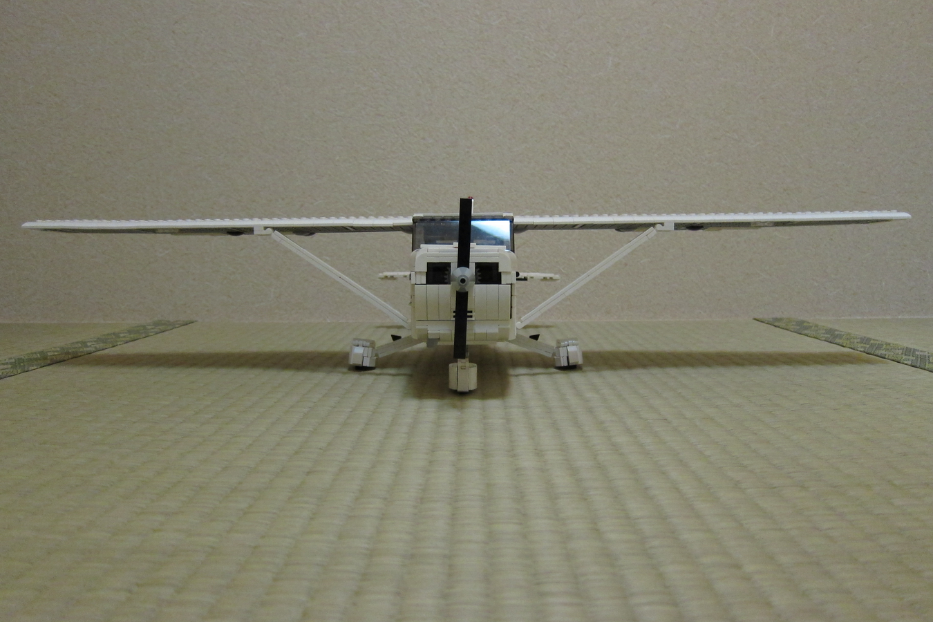 lego cessna