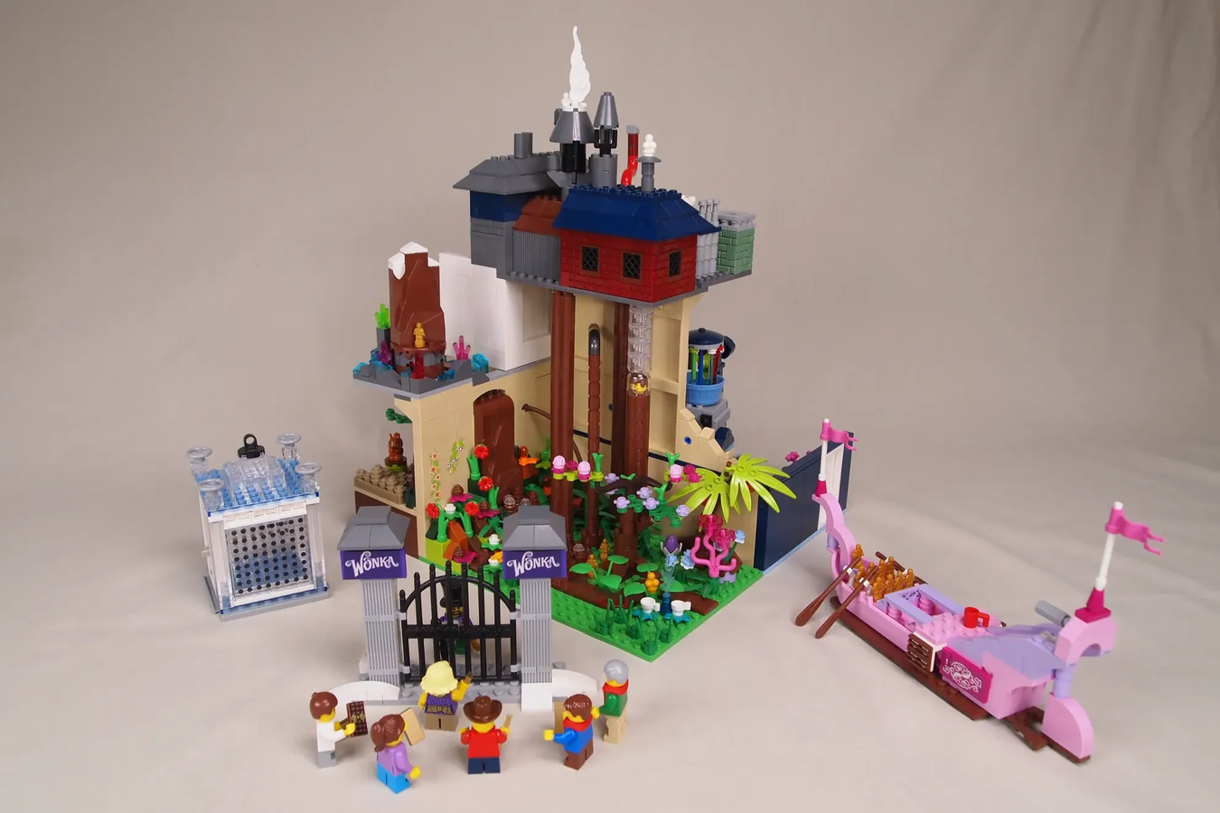 Lego charlie and store the chocolate factory