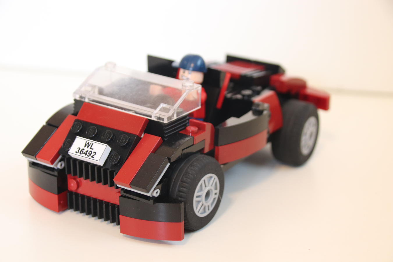 LEGO IDEAS Race Car
