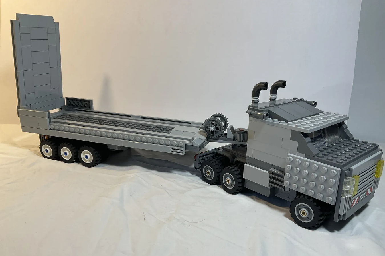 Lego best sale truck build