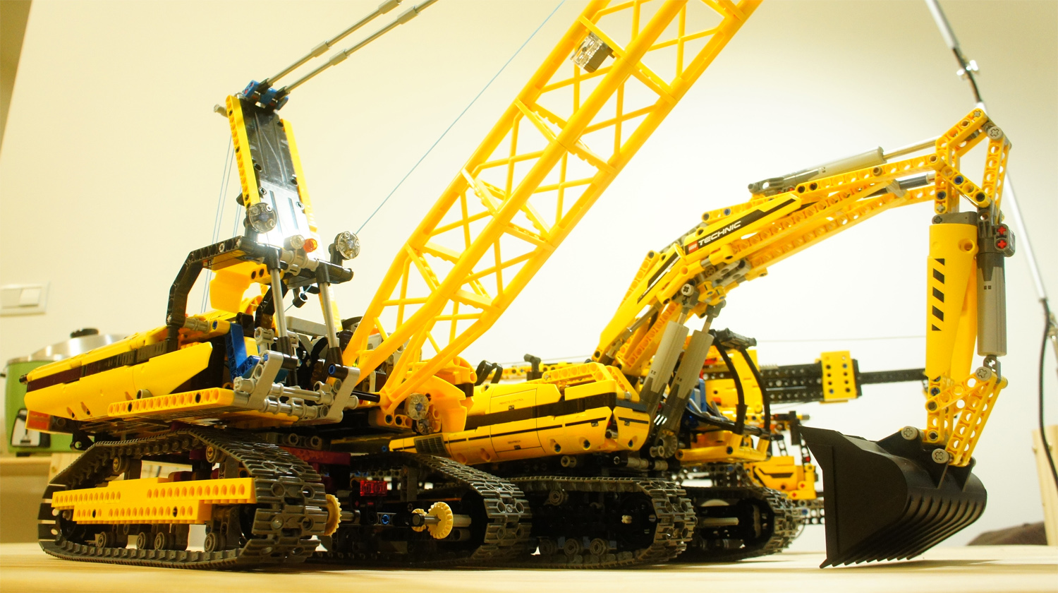 lego crawler crane