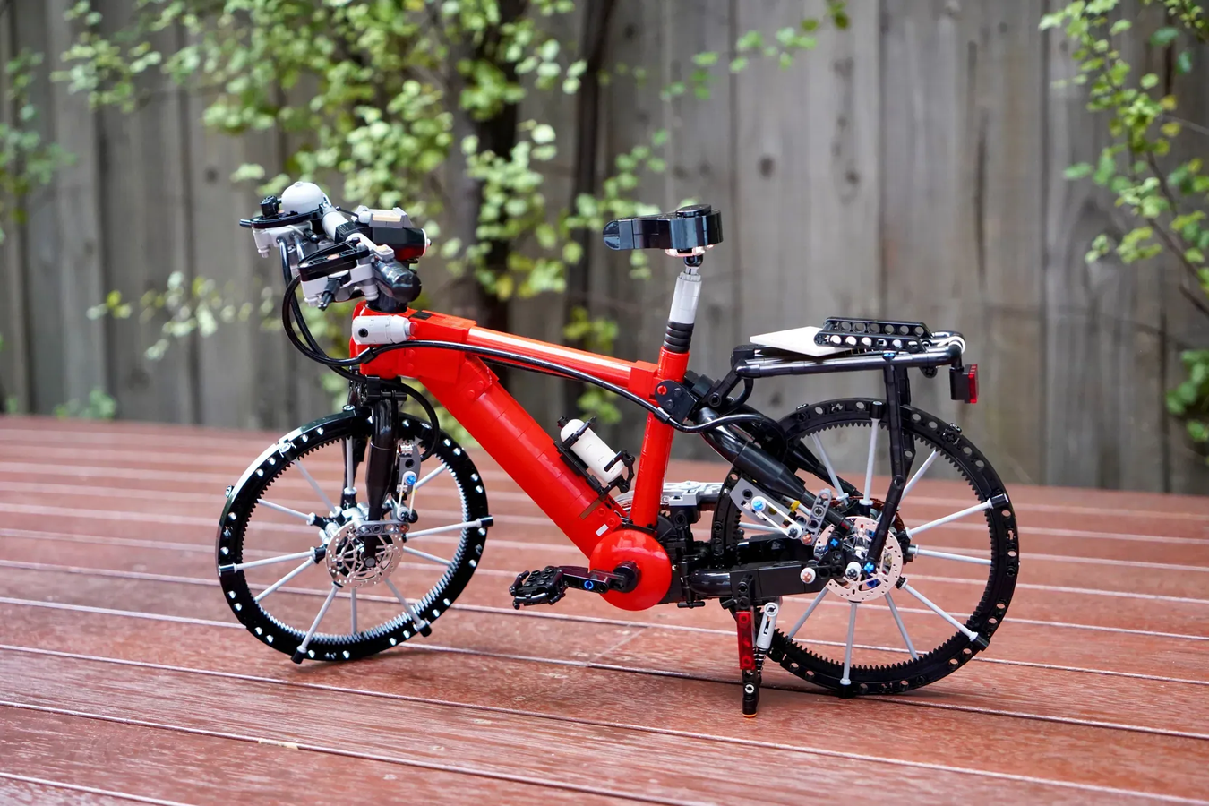 LEGO IDEAS Working LEGO Bicycle