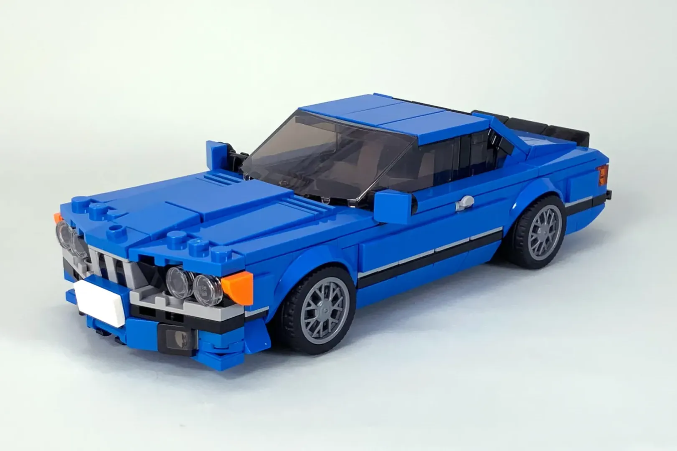 LEGO BMW Racing Car. MOC Building Instructions 