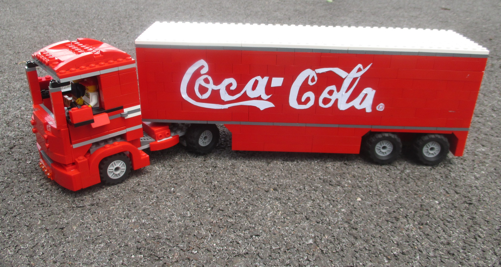 LEGO IDEAS - Coca-Cola truck