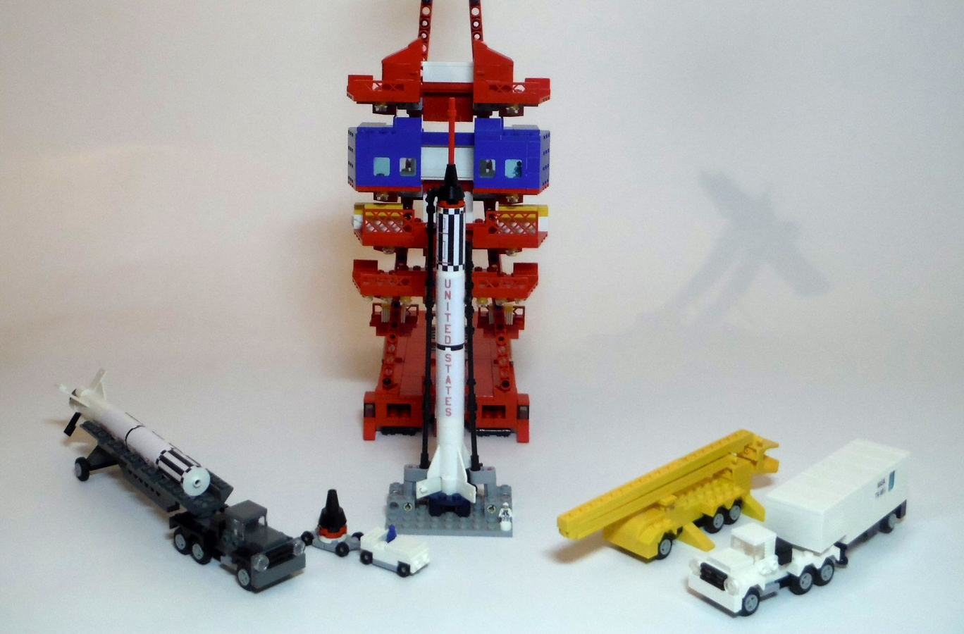 LEGO IDEAS NASA Mercury Redstone Launch Set