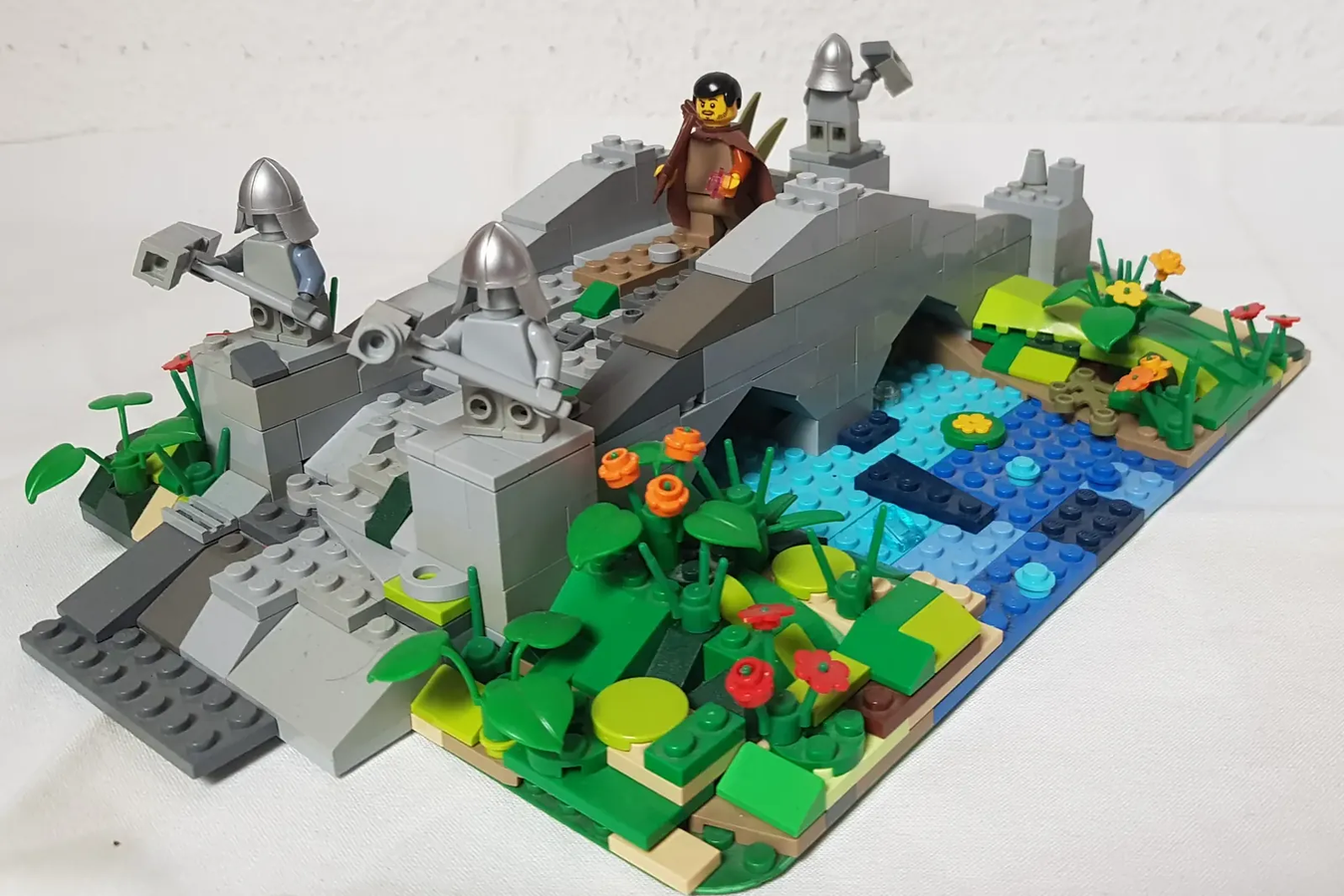 Lego medieval online bridge