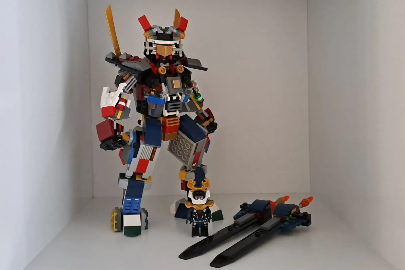 Lego best sale mech custom