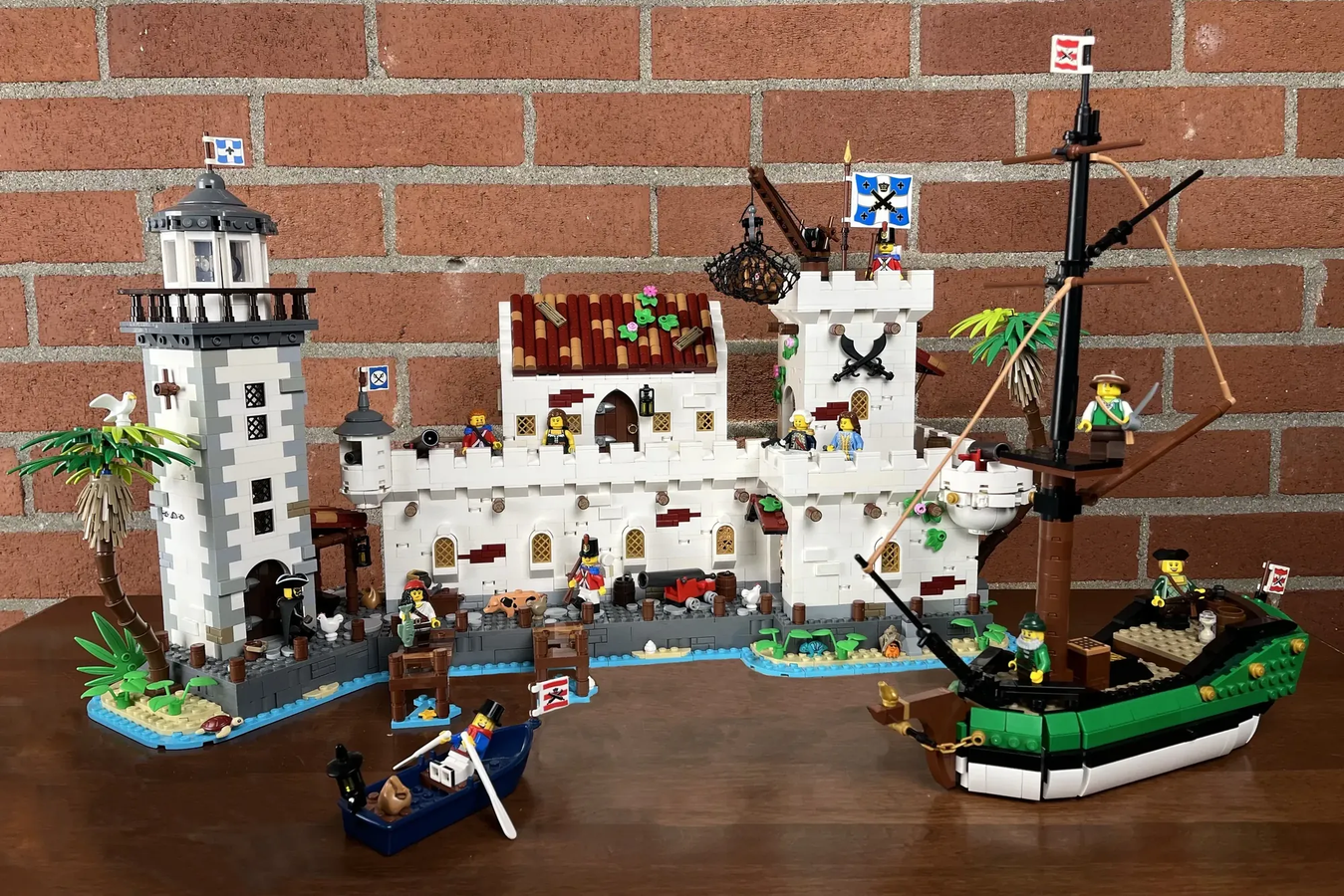 We Arrr Family LEGO Pirate Build Challenge! 