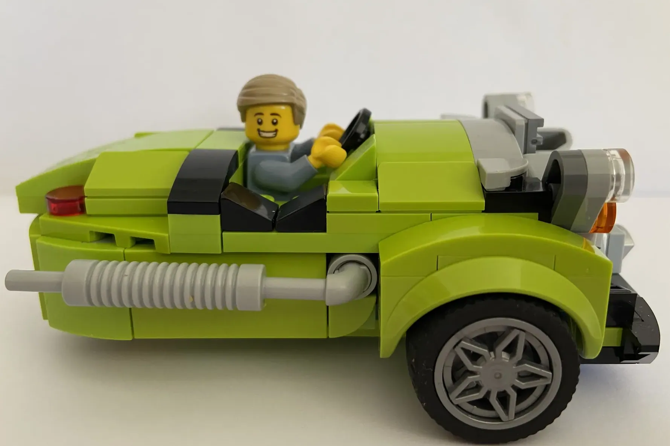 Lego three deals wheeler