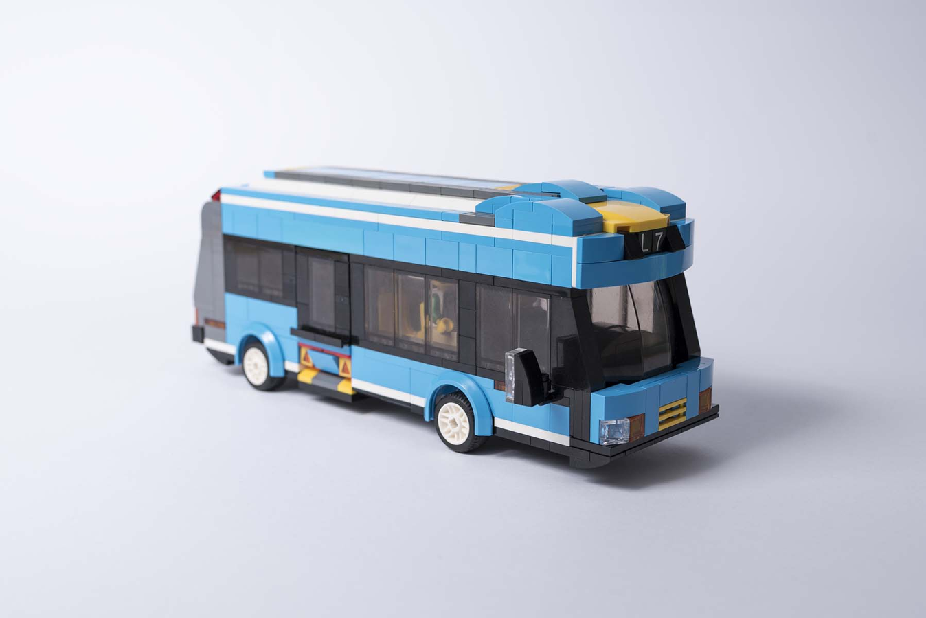 Lego store city bus