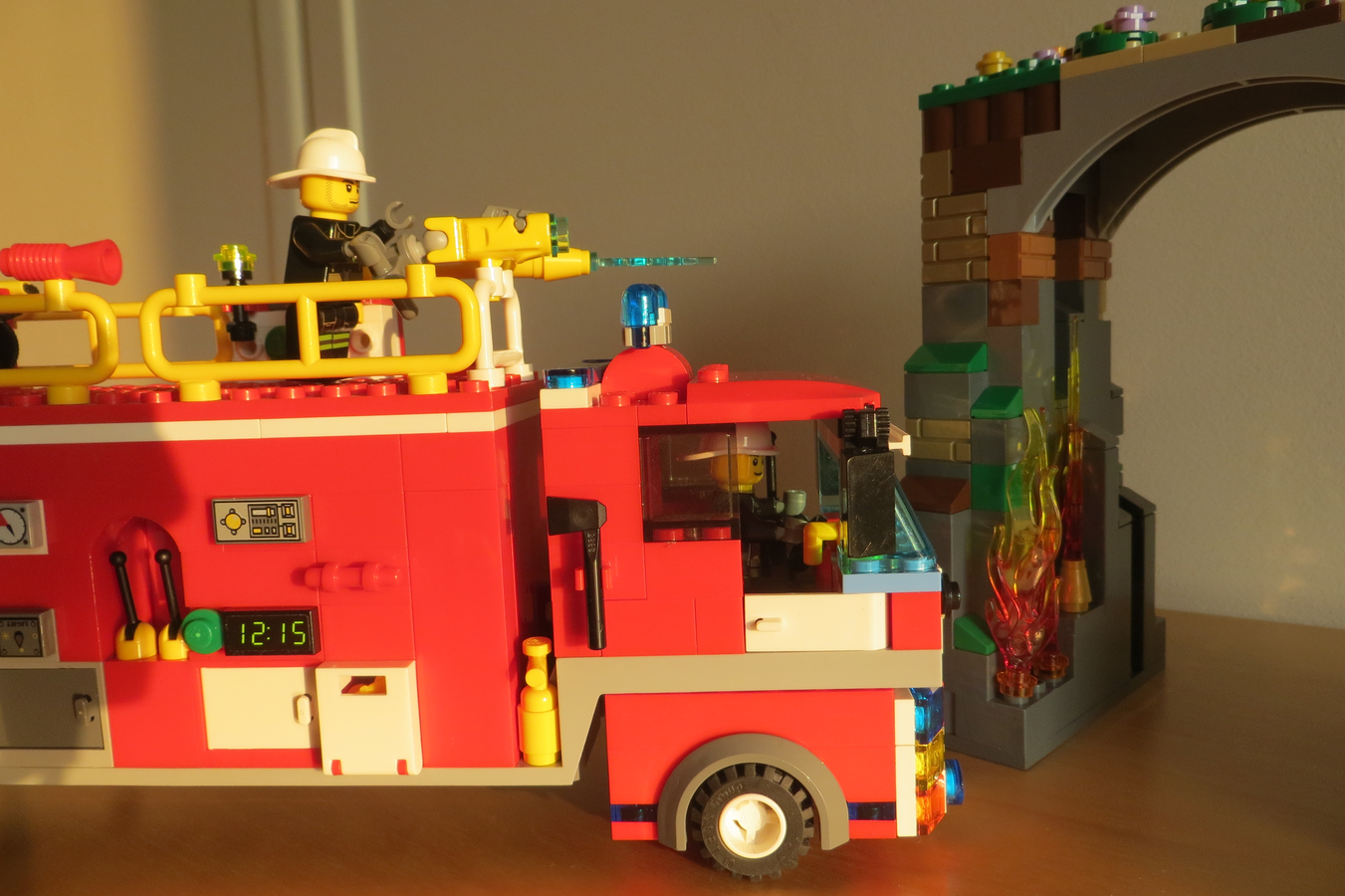 LEGO IDEAS - Fire Truck for Tunnel