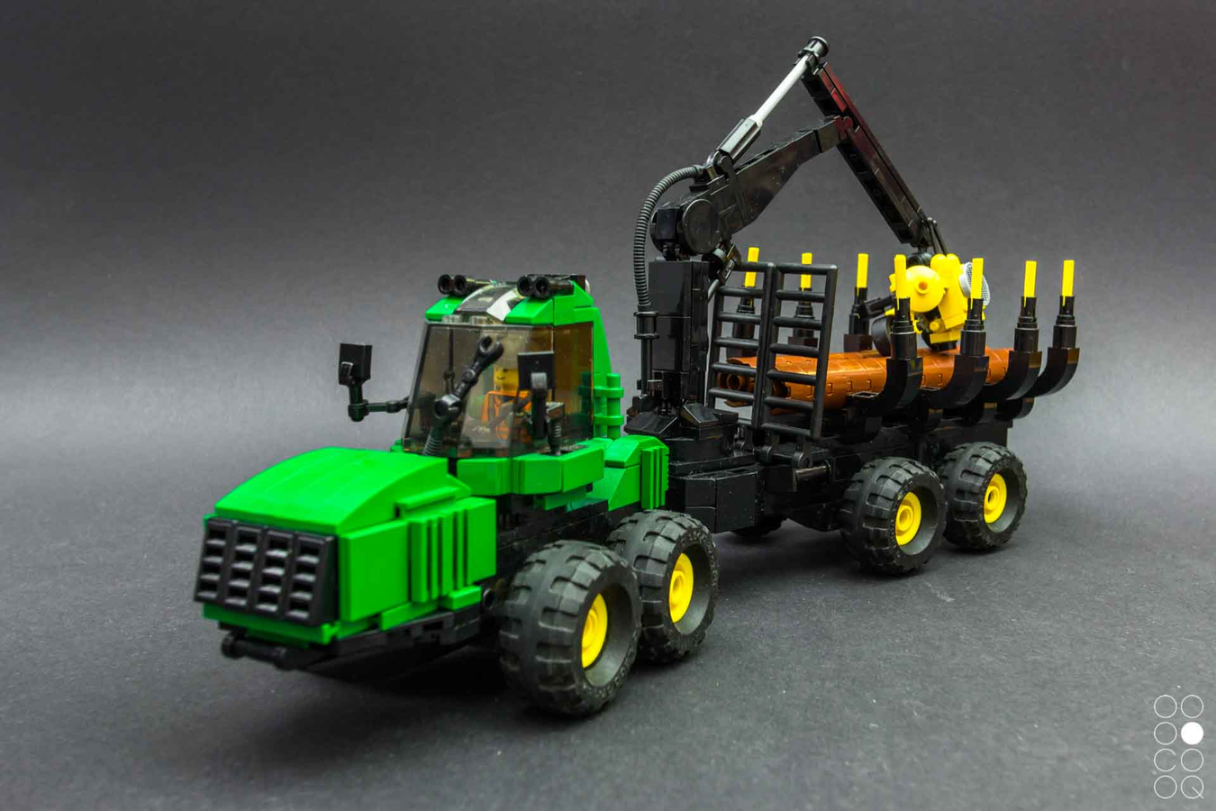 LEGO IDEAS - John Deere Vehicles Ten In One Set