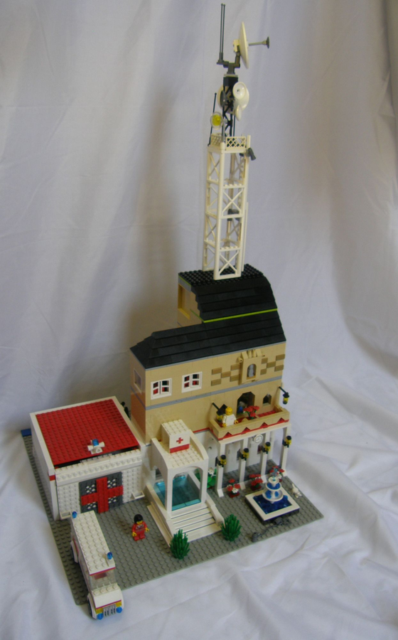 lego creator hospital
