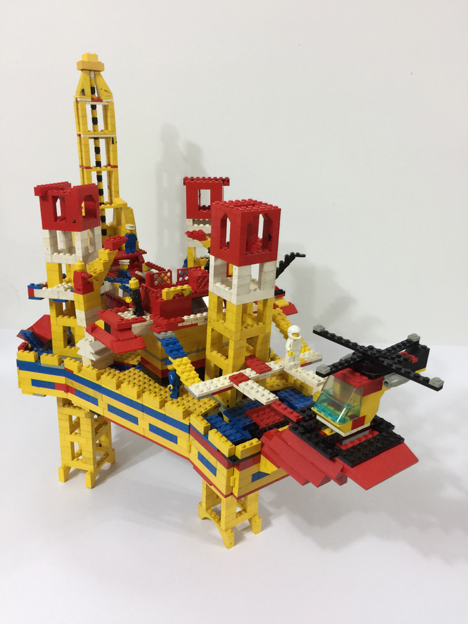 Oil 2024 rig lego