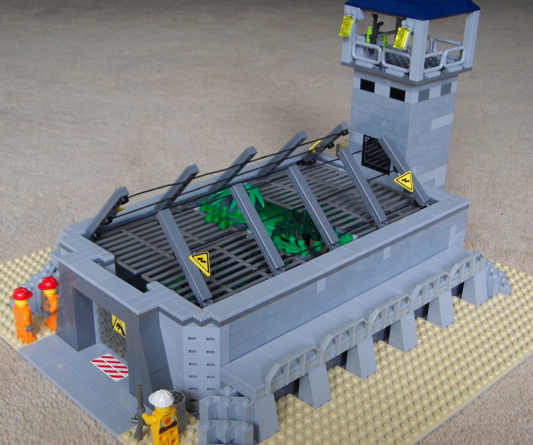 Lego jurassic cheap world raptor cage