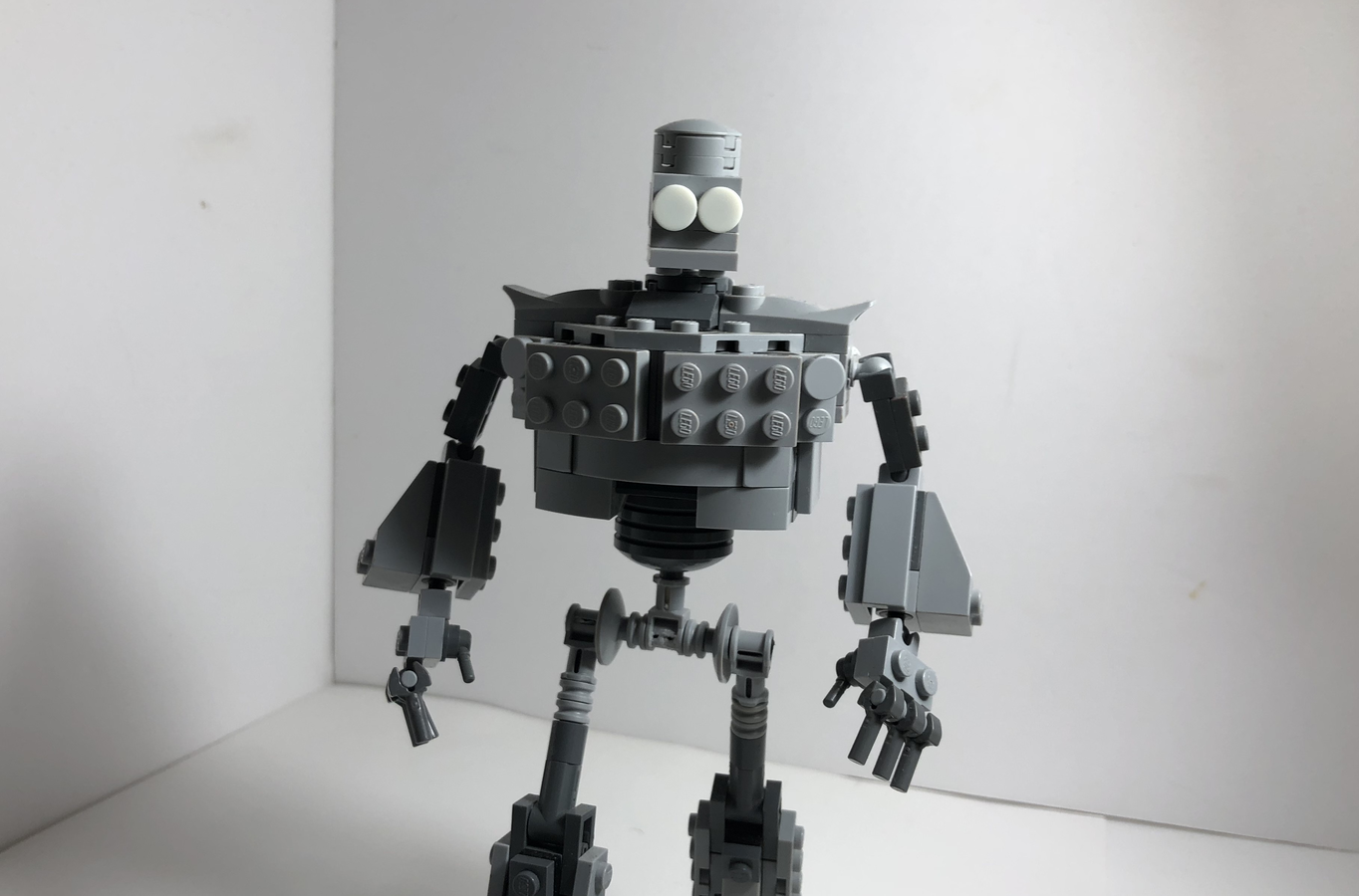 Iron giant 2025 lego set