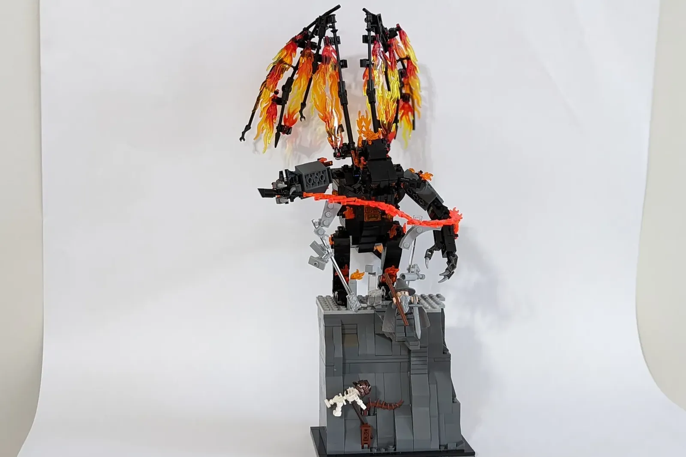 LEGO IDEAS - Khazad Dum Balrog