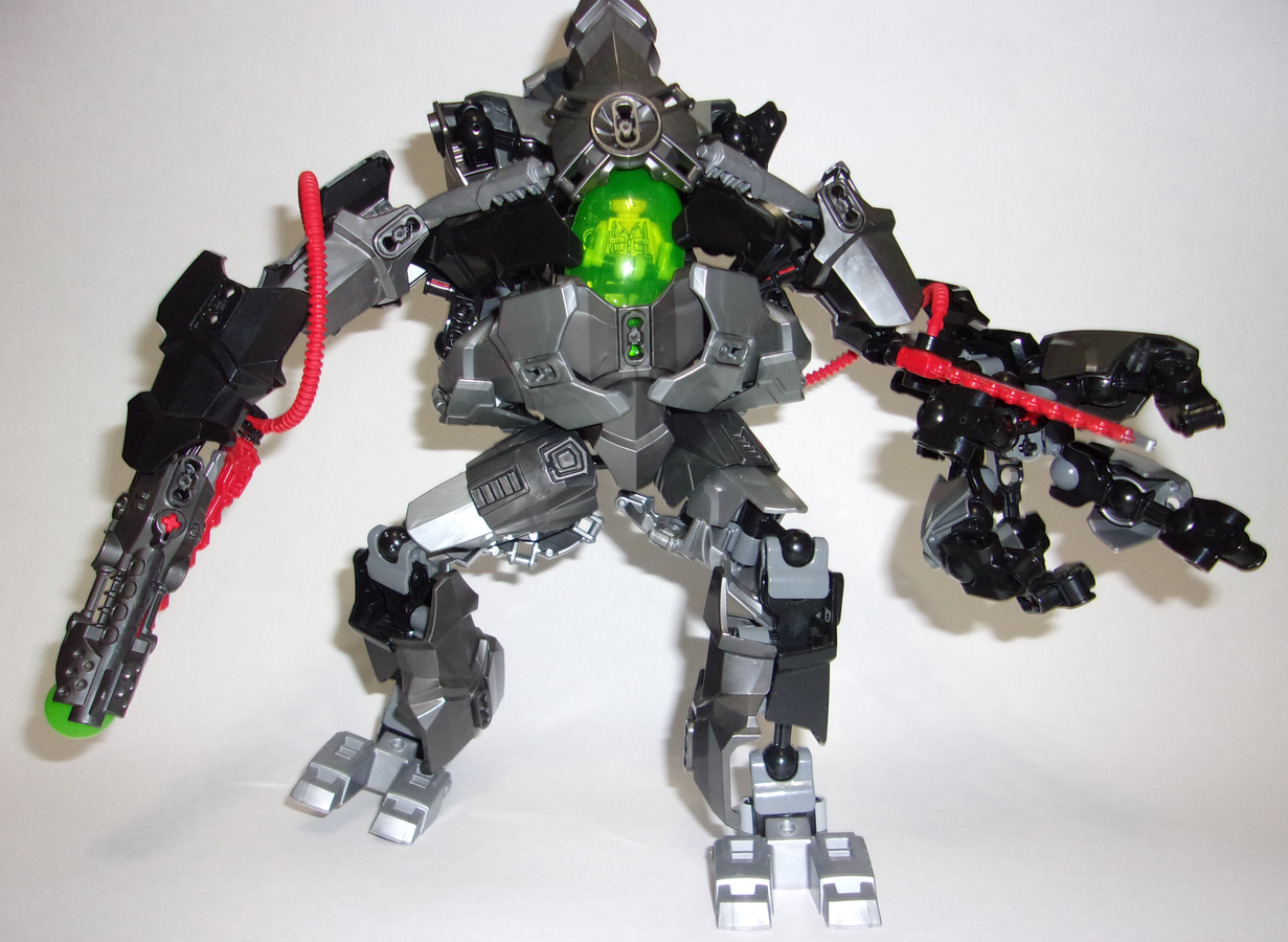 This crazy Lego robot mimics the movements of a pilot in an exoskeleton  suit