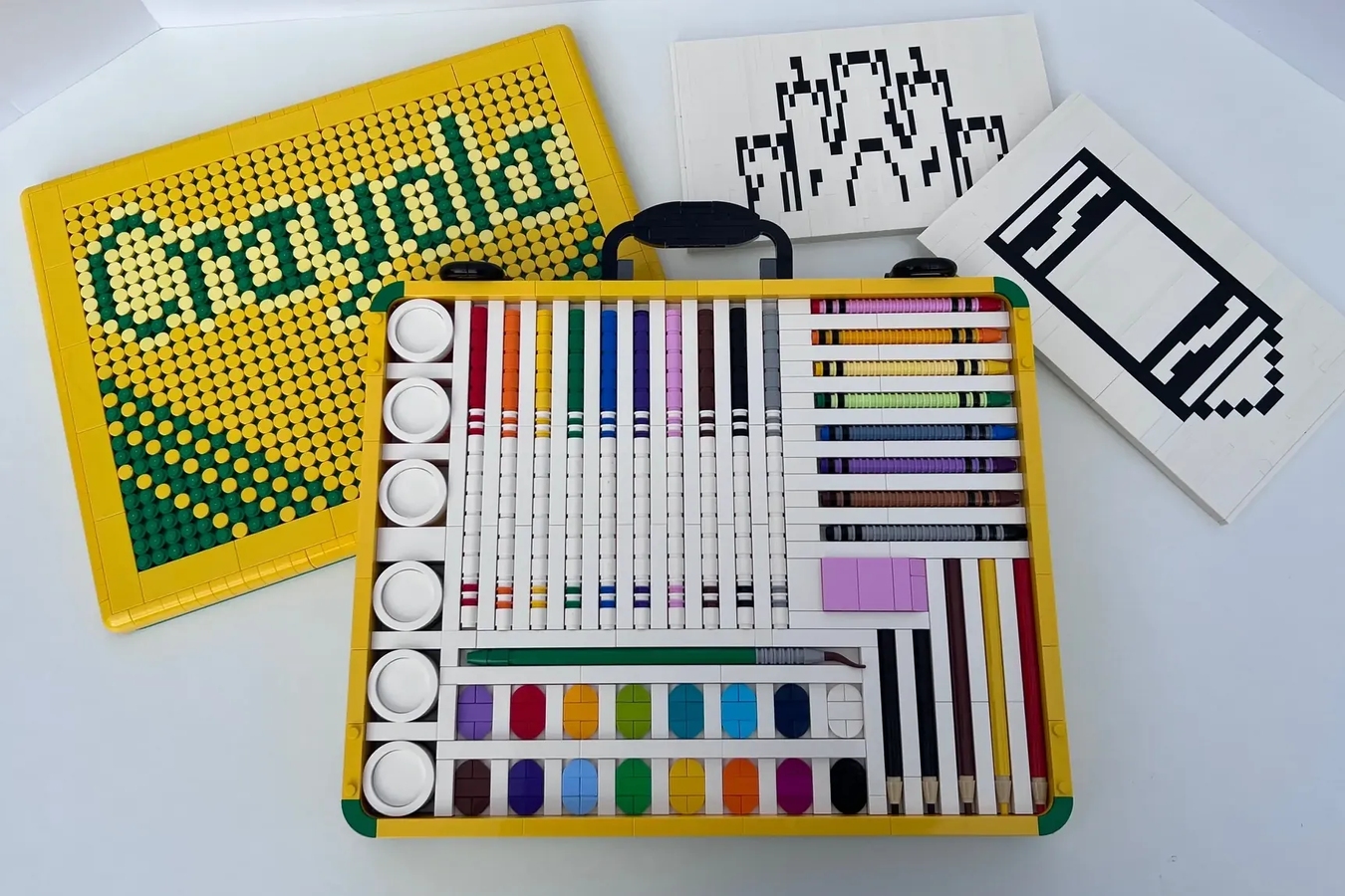 LEGO IDEAS Crayola Art Kit