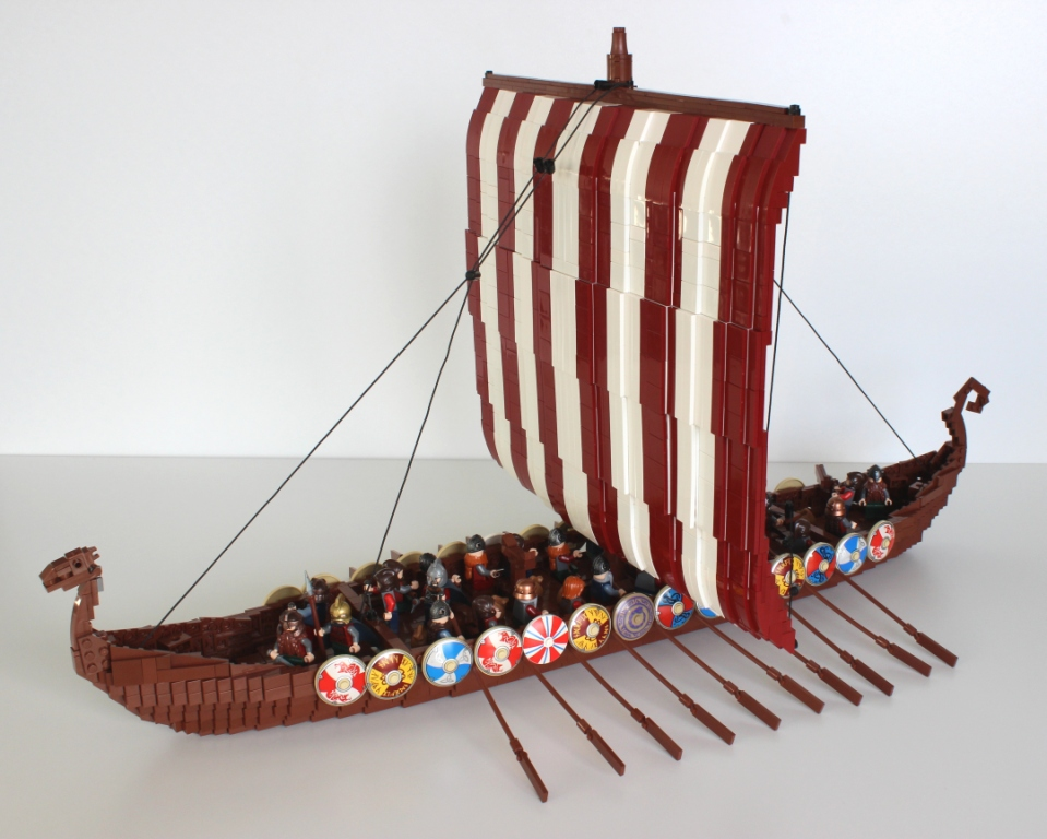 LEGO IDEAS Viking Long Ship