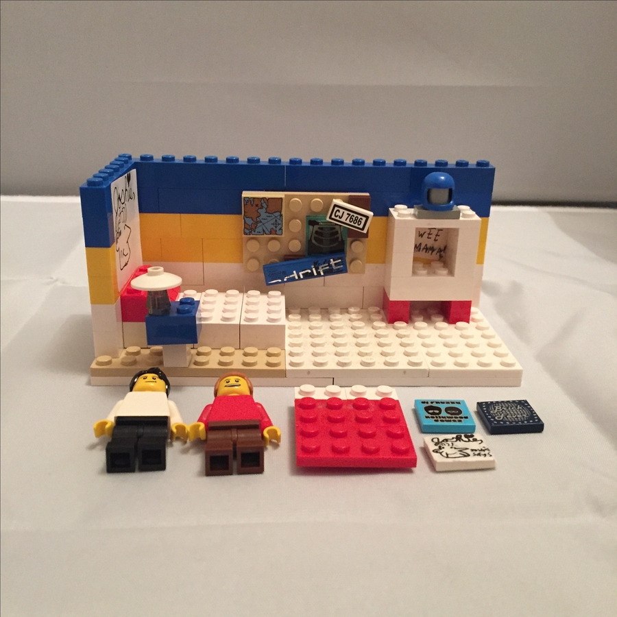 LEGO IDEAS Diary Of A Wimpy Kid Rowley's Sleepover