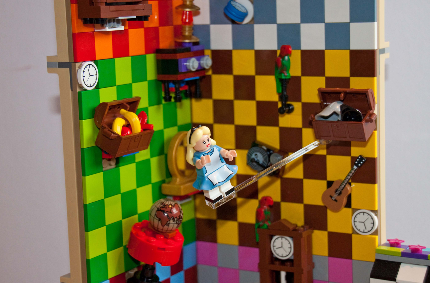 LEGO IDEAS - Alice In Wonderland Live-action