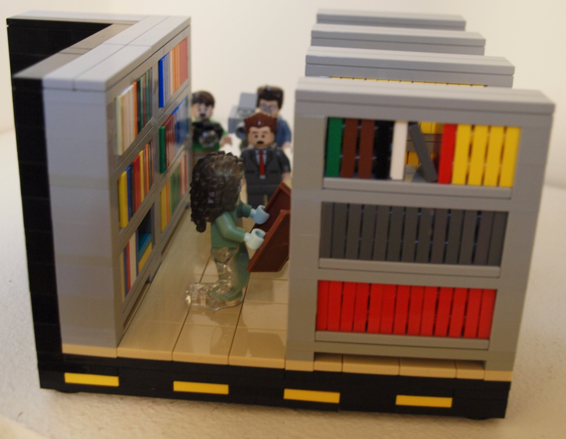 LEGO IDEAS Ghostbusters library scene