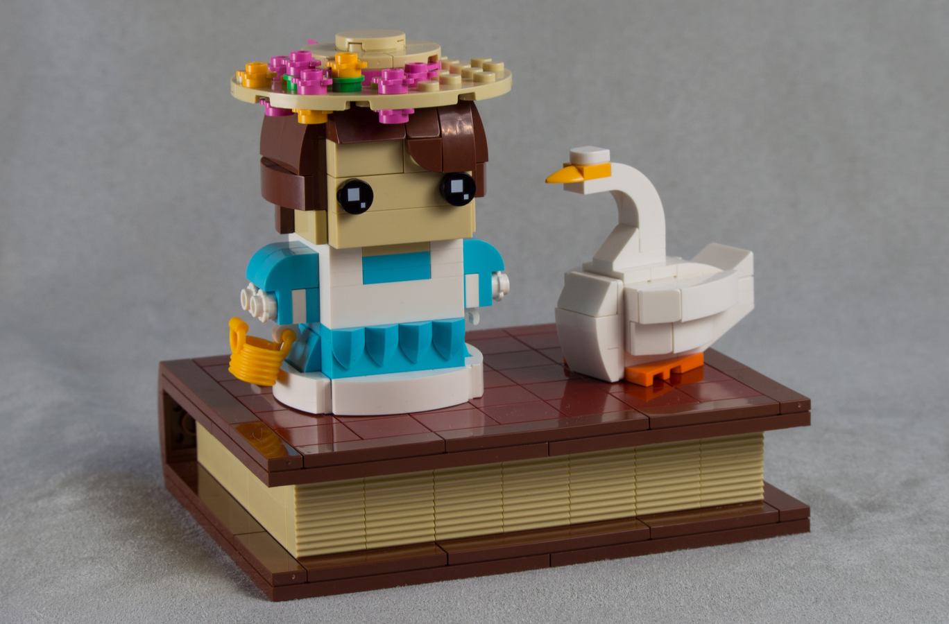 LEGO IDEAS Mother Goose BrickHeadz