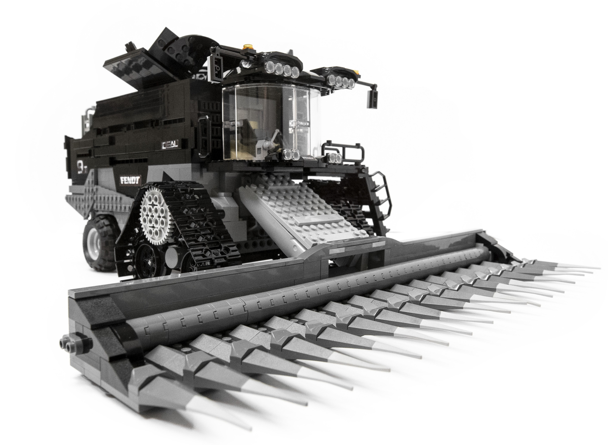 Lego combine harvester online 2019