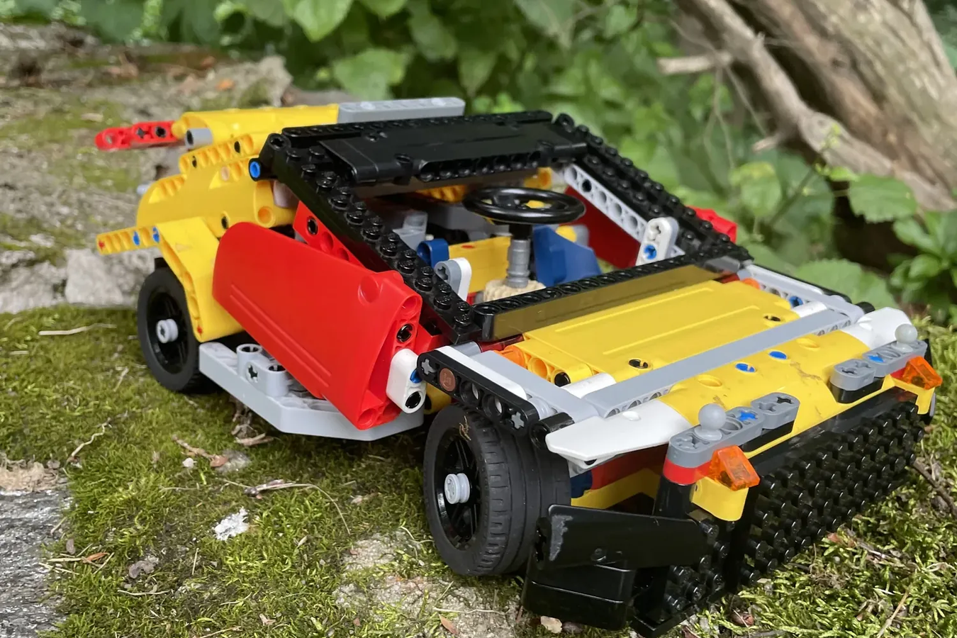 Lego yellow sports car 2025