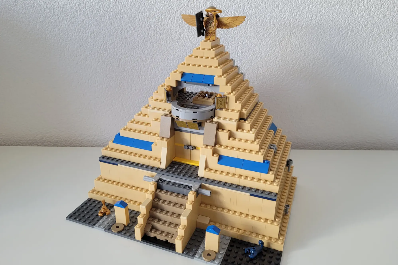 Lego pyramid discount