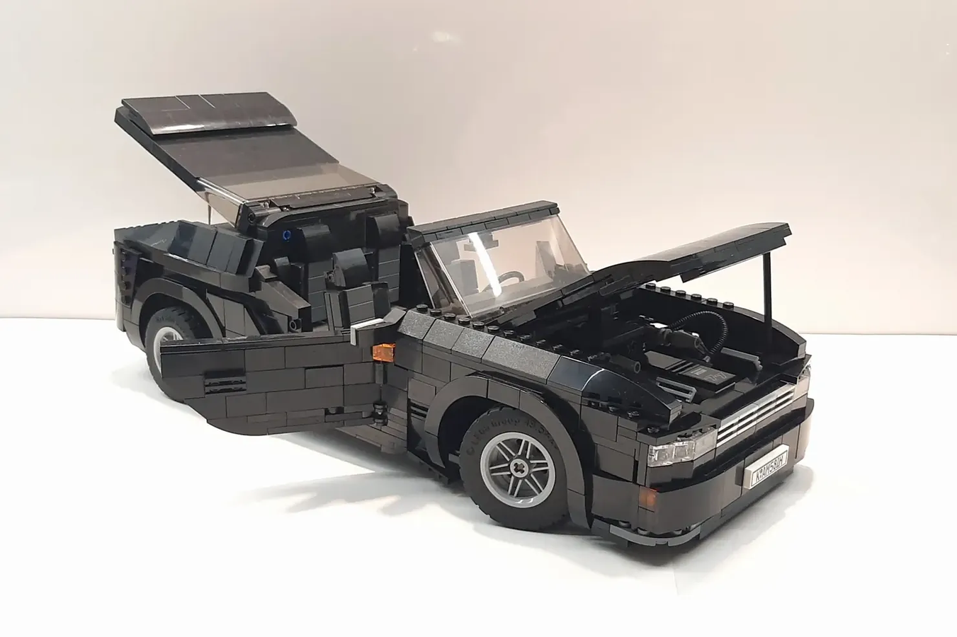 LEGO IDEAS 90s Sport Car