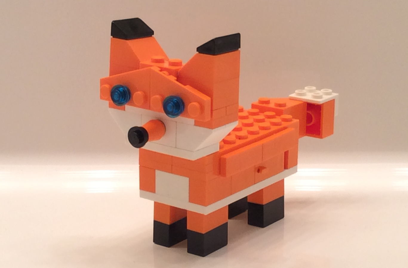 LEGO IDEAS Little Red Fox