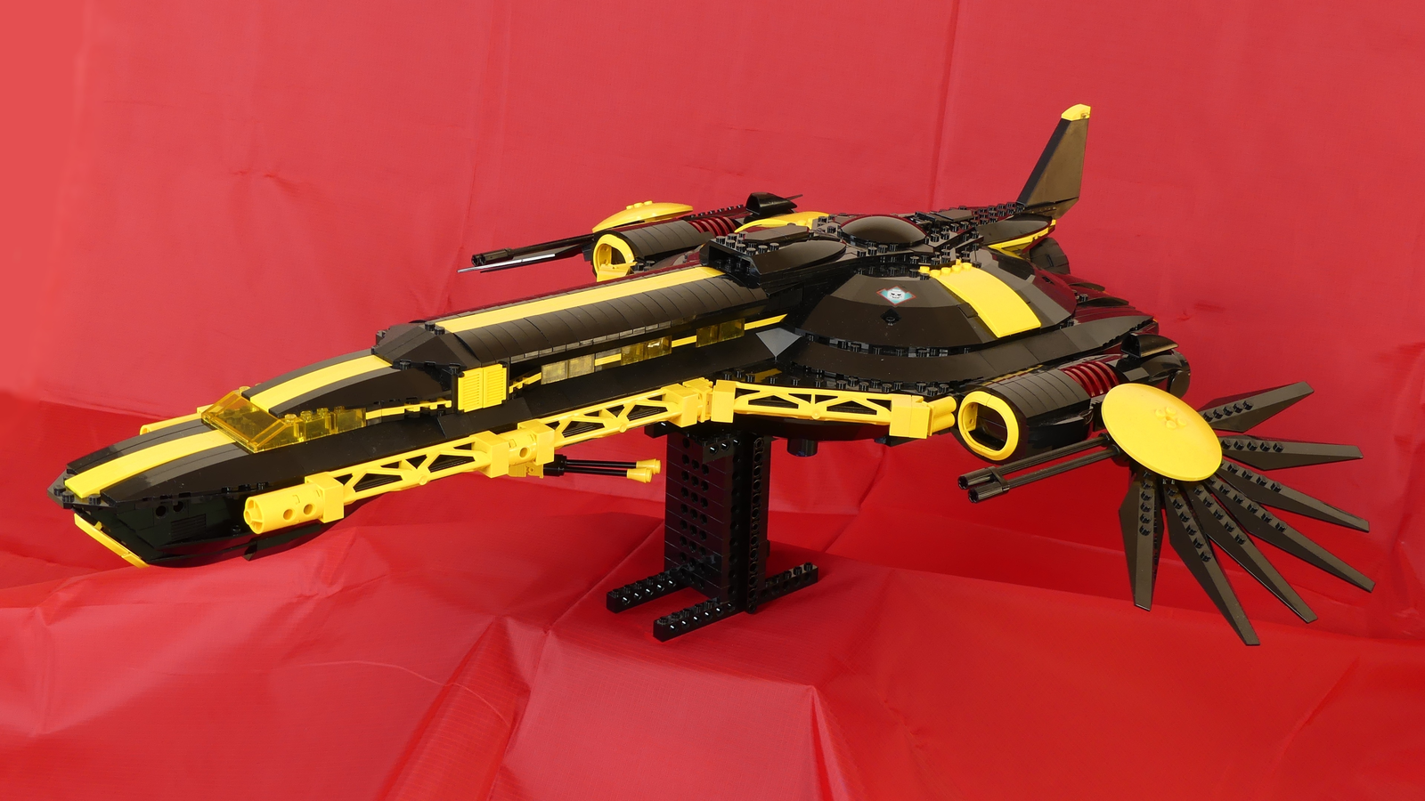 LEGO IDEAS - Blacktron Wasp