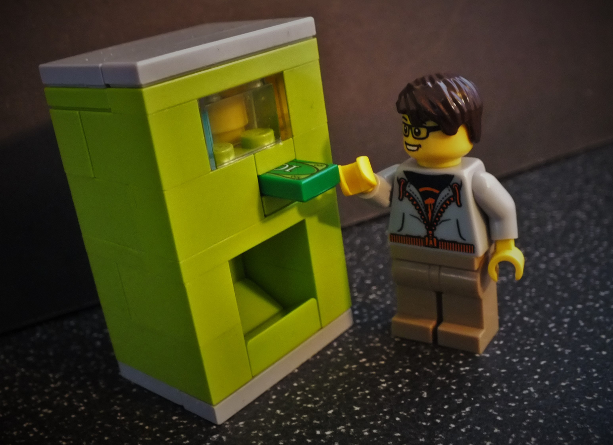 LEGO IDEAS Lego Drinks Machine