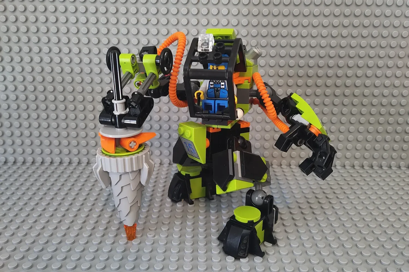 LEGO IDEAS Power Drill Mech