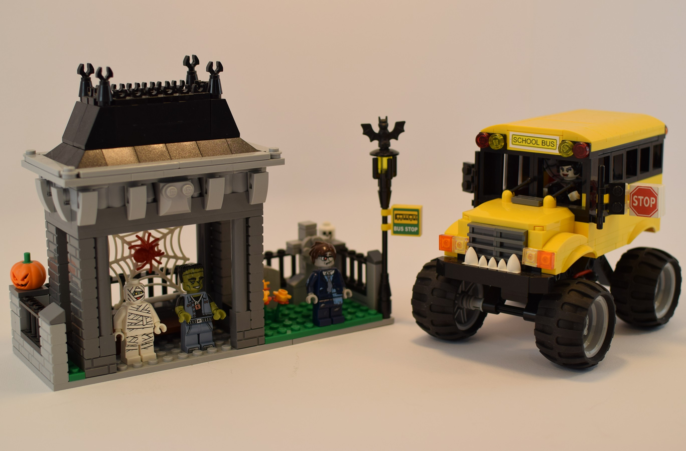 Lego cheap zombie bus