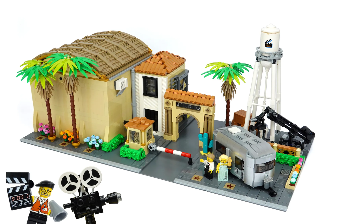 Lego sets based online on movies