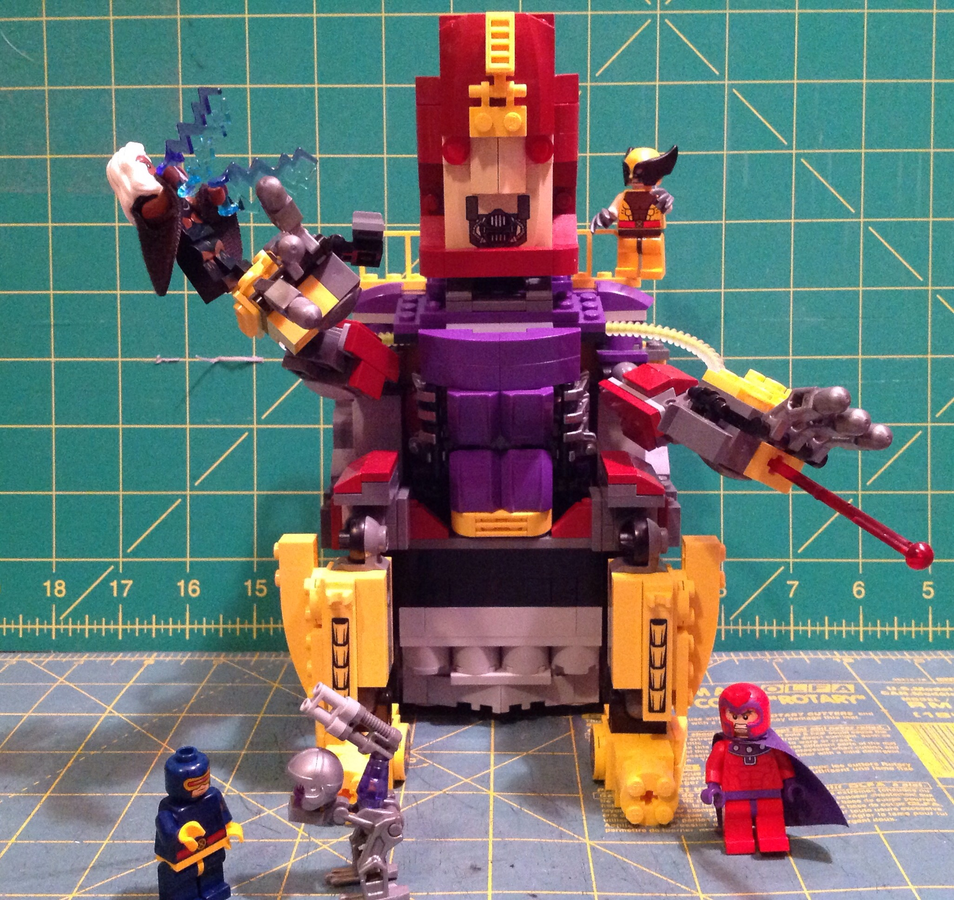 LEGO IDEAS Marvel Superheroes Master Mold Sentinel