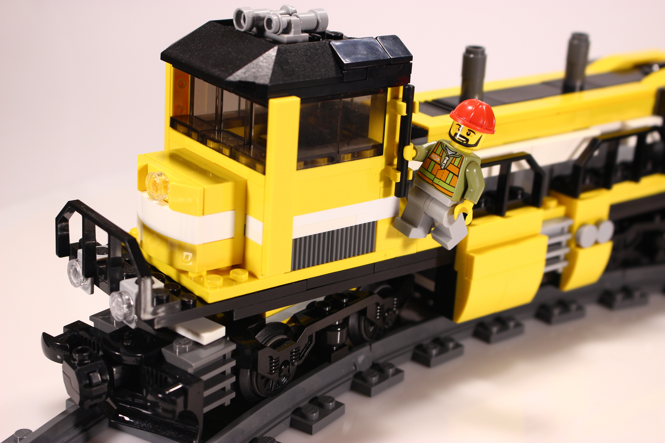 Simple best sale lego train