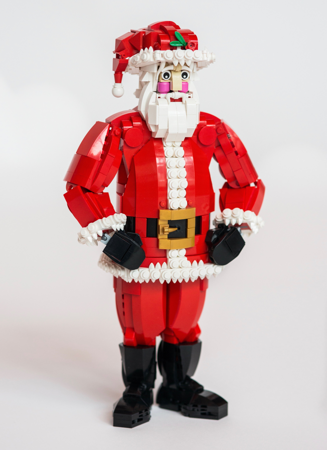 lego santa c3po