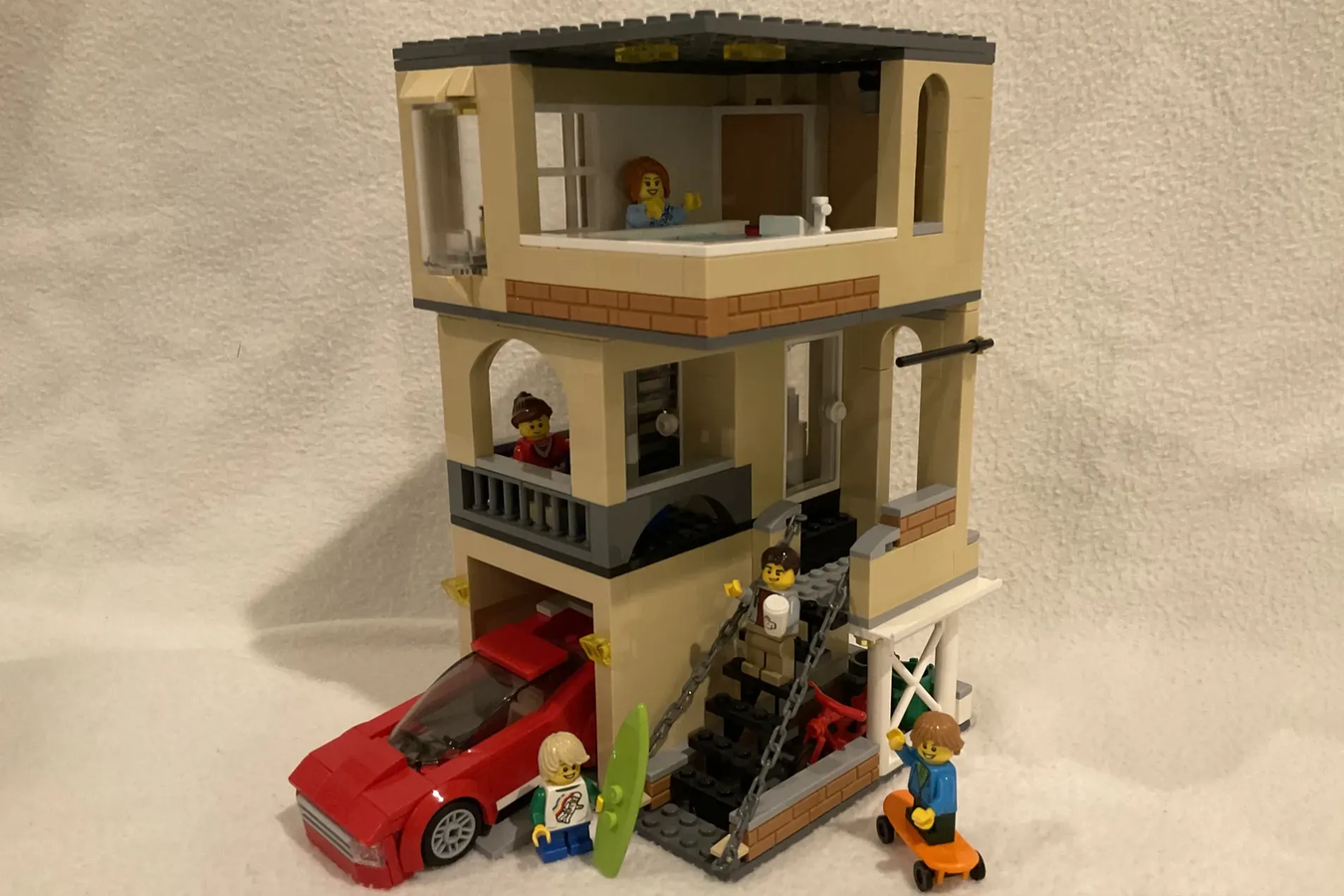 LEGO IDEAS Summer Vacation Home