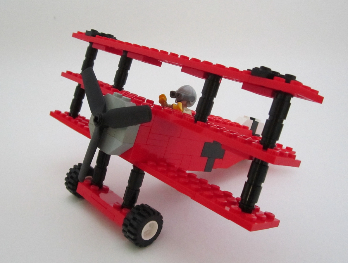 LEGO IDEAS - Red Baron Fokker Dr.I triplane