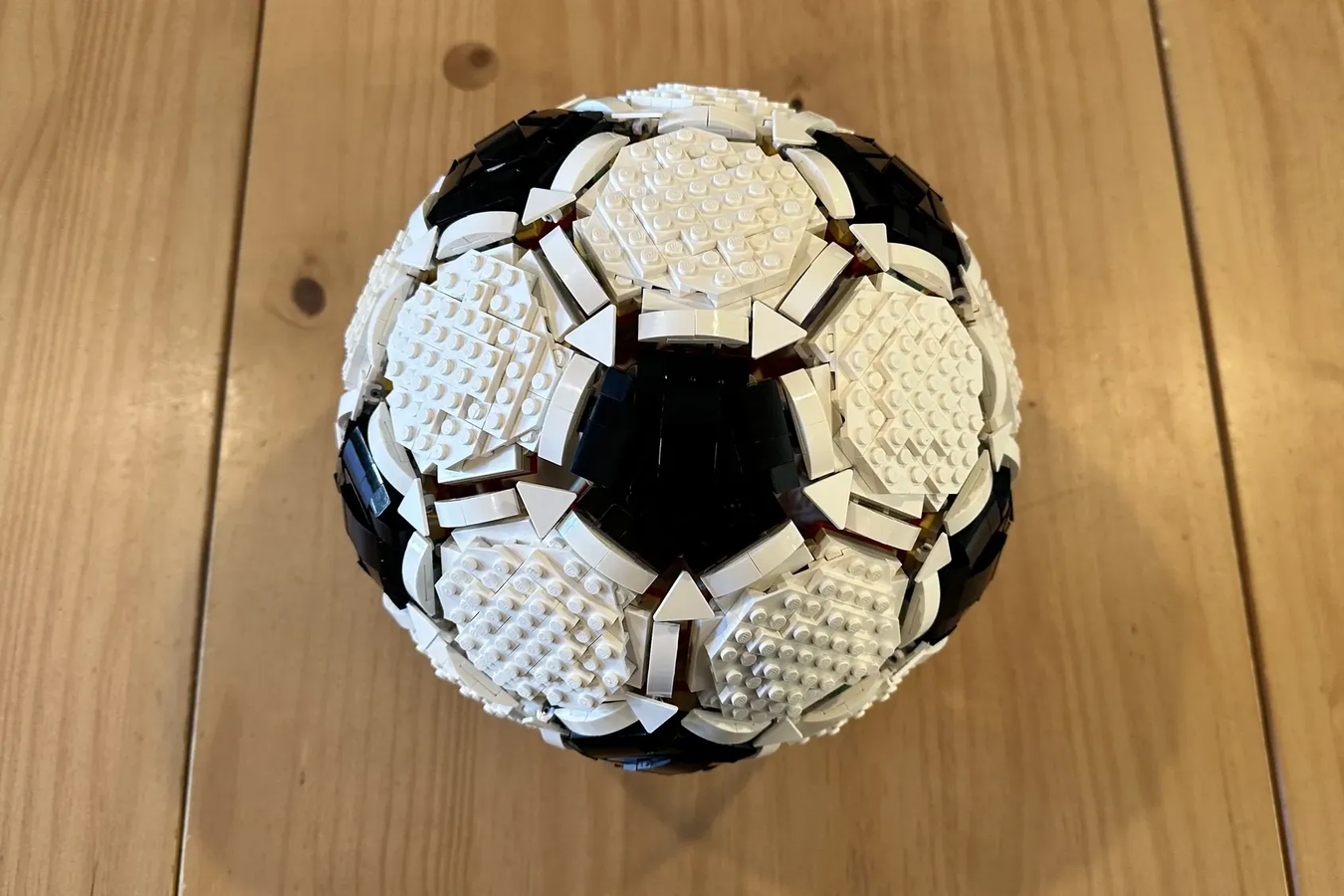 Football – LEGO Minifigure Custom Accessory (Soccer Ball)