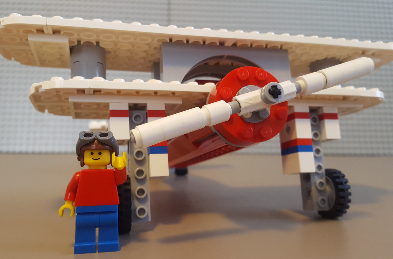 Lego old plane online