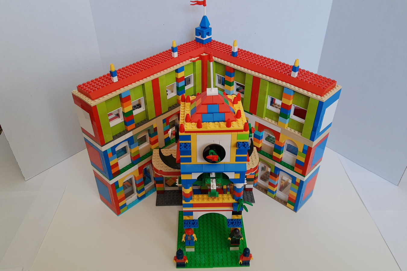 Lego hotel ideas sale