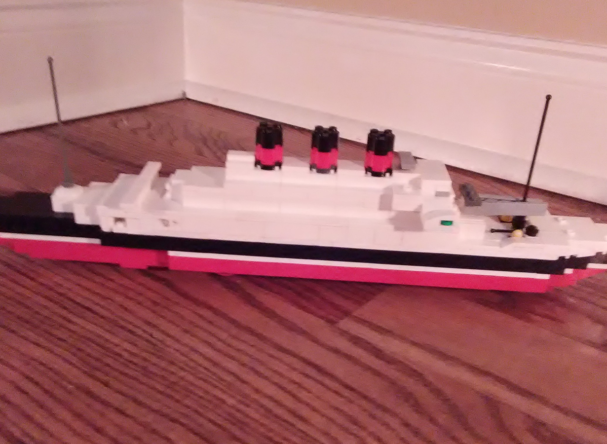 Lego queen mary sales ship