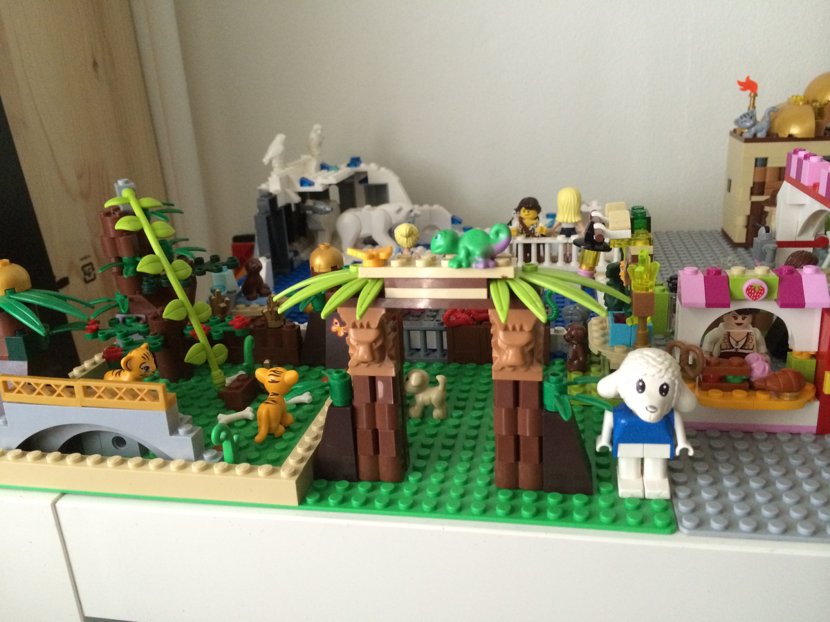 LEGO IDEAS Lego Zoo!