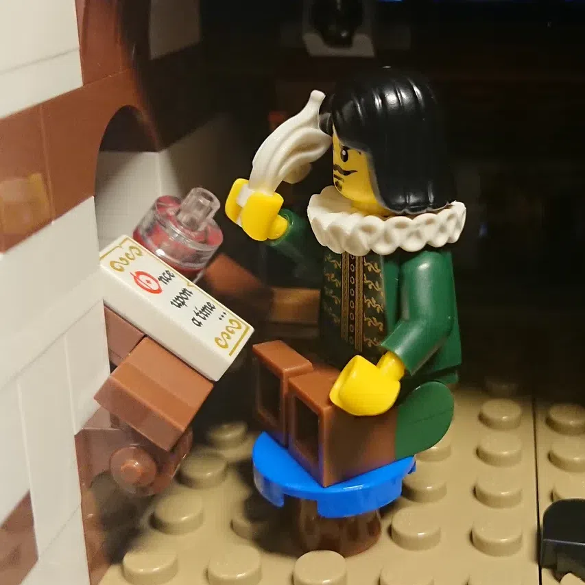 Lego store shakespeare minifigure