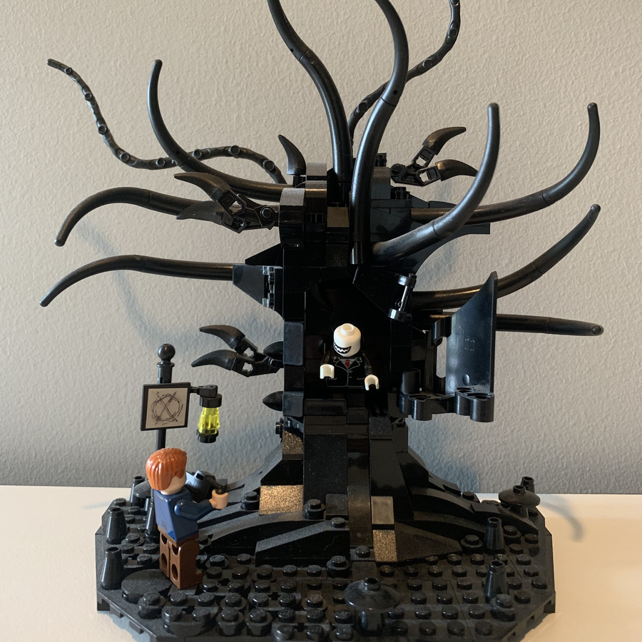 LEGO IDEAS Scary Photography Slender Tree